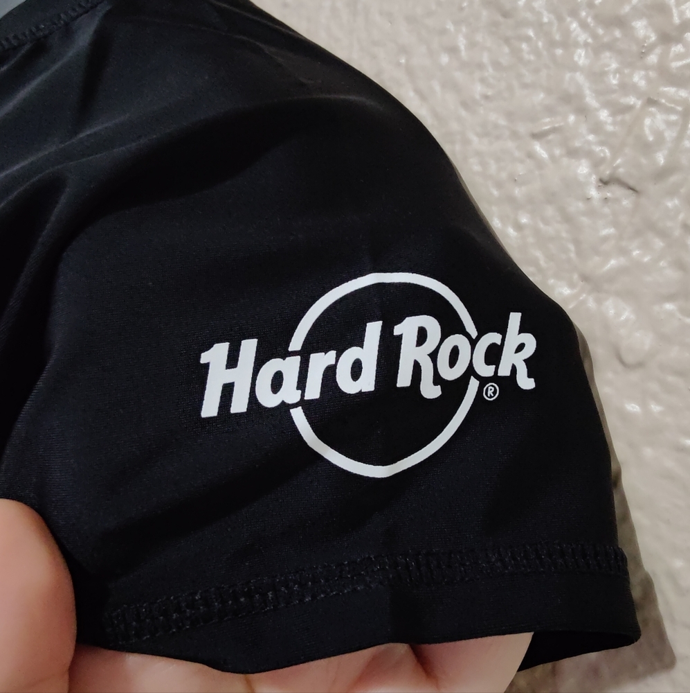 SnapperRock X Hard Rock Cafe Swim Rash Guard - Picture 4 of 5